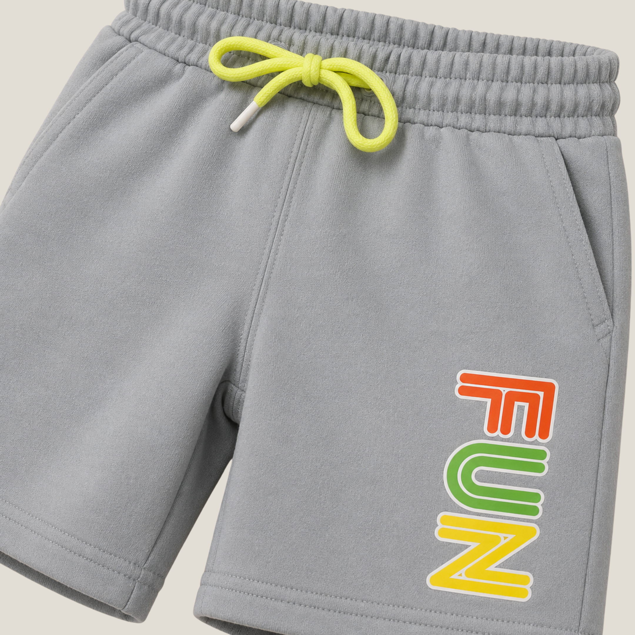 Fun Grapic Blended Short
